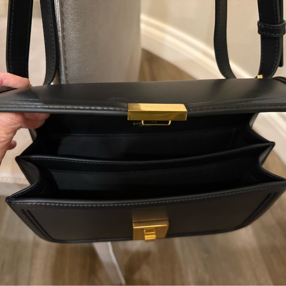 Demelier Paris crossbody- preloved - Picture 7 of 9